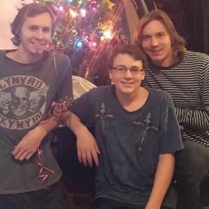 Meet your Posher, Blake